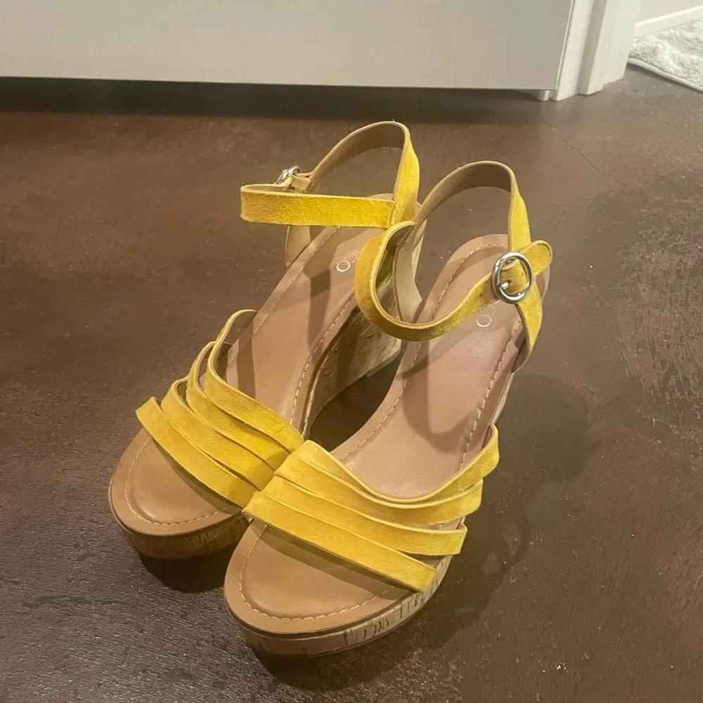 Franco Sarto cork wedge heels - Picture 2 of 5